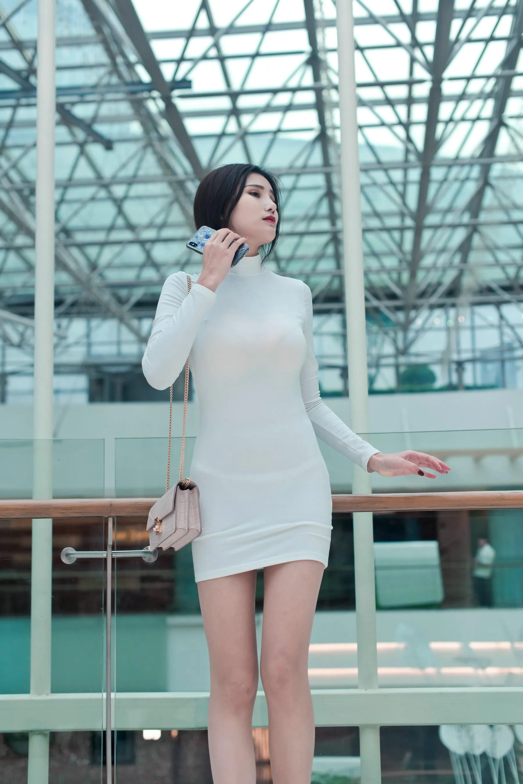 [魔镜街拍] NO.103 谍杀风云 短裙肉丝女杀手婷婷·的行动终局篇 [420P]插图1